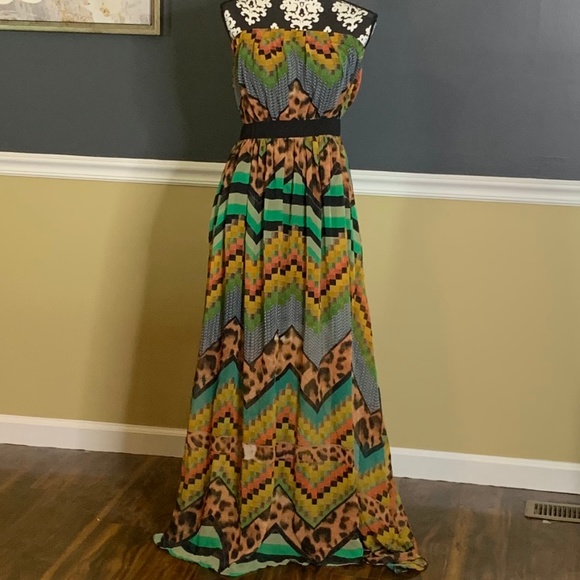 C. Luce Dresses & Skirts - C. Luce Chiffon Strapless Maxi Dress Sz S C. Luce Dresses & Skirts - C. Luce Chiffon Strapless Maxi Dress Sz S